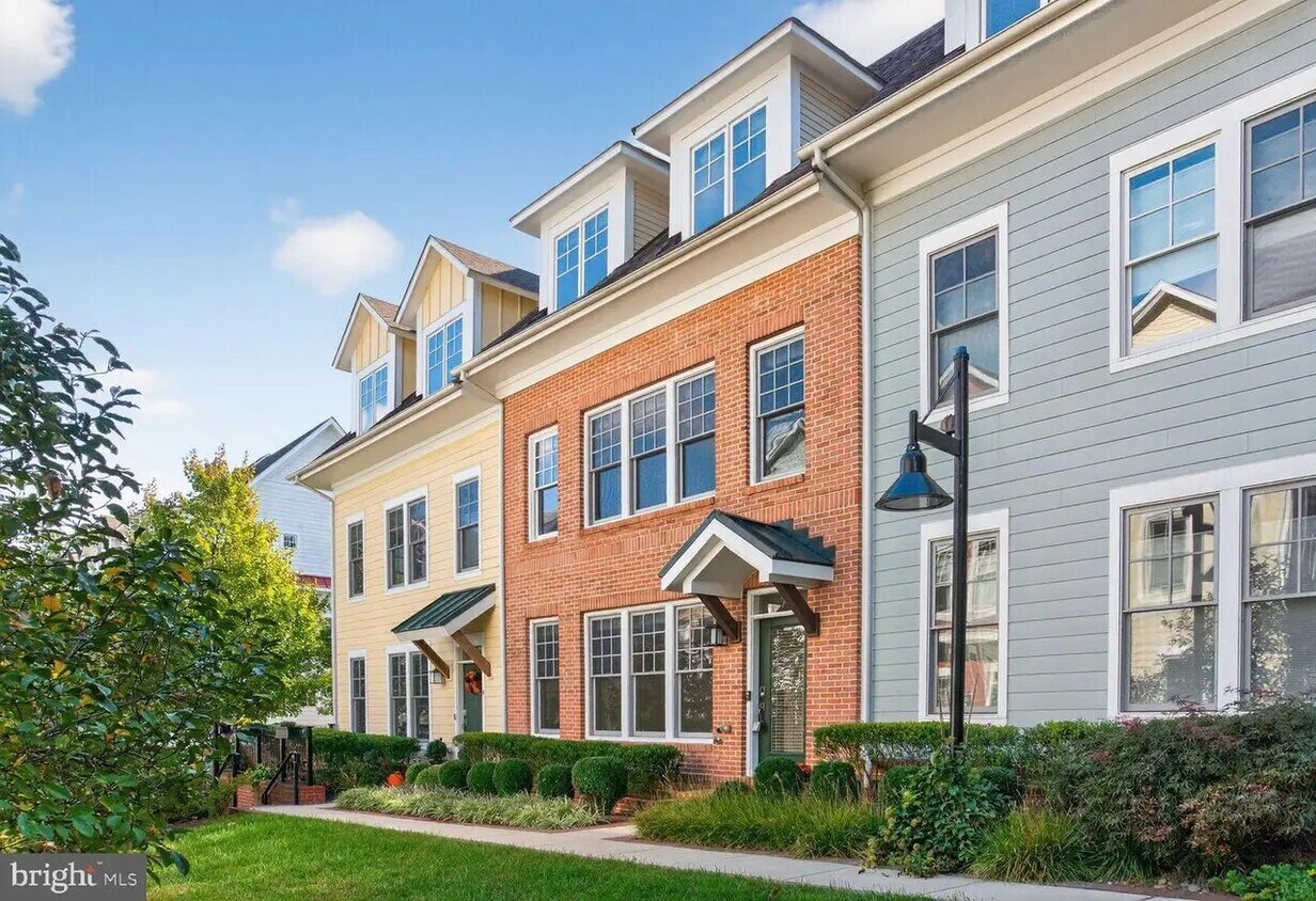 Foto principal - 70 Ellsworth Heights St