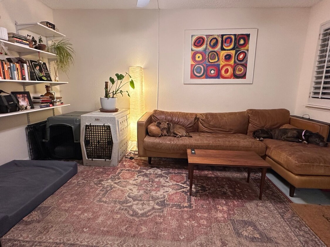 Primary Photo - Charming 2BR Townhome in NW Houston