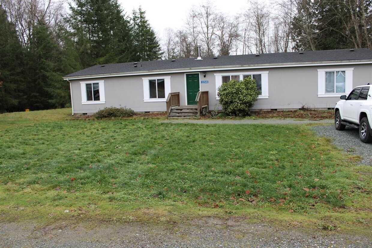 22546 Mosier Rd, SedroWoolley, WA 98284 House Rental in Sedro