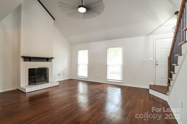 Building Photo - 8506 Ducksbill Dr