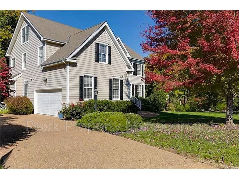 Foto principal - 4700 Kipper Dr