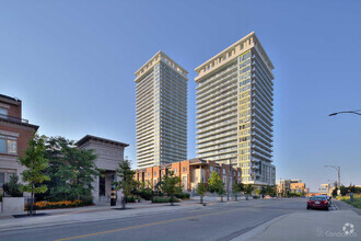 Building Photo - 365-1365 Prince of Wales Dr