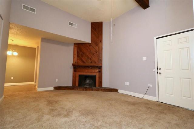Foto principal - 9696 Walnut St