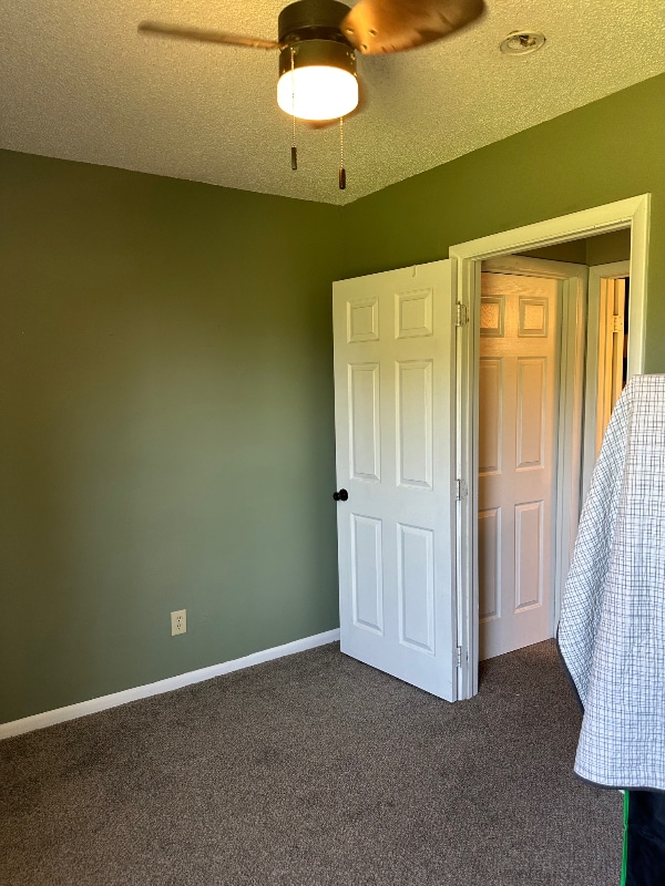 Building Photo - 2125 Quail Creek Dr