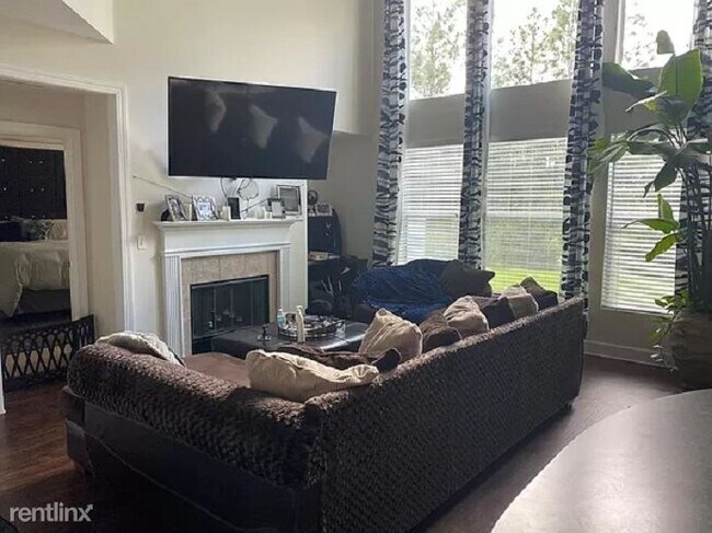 Foto del edificio - 4 br, 3 bath House - 4047 Sandhill Crane Ter