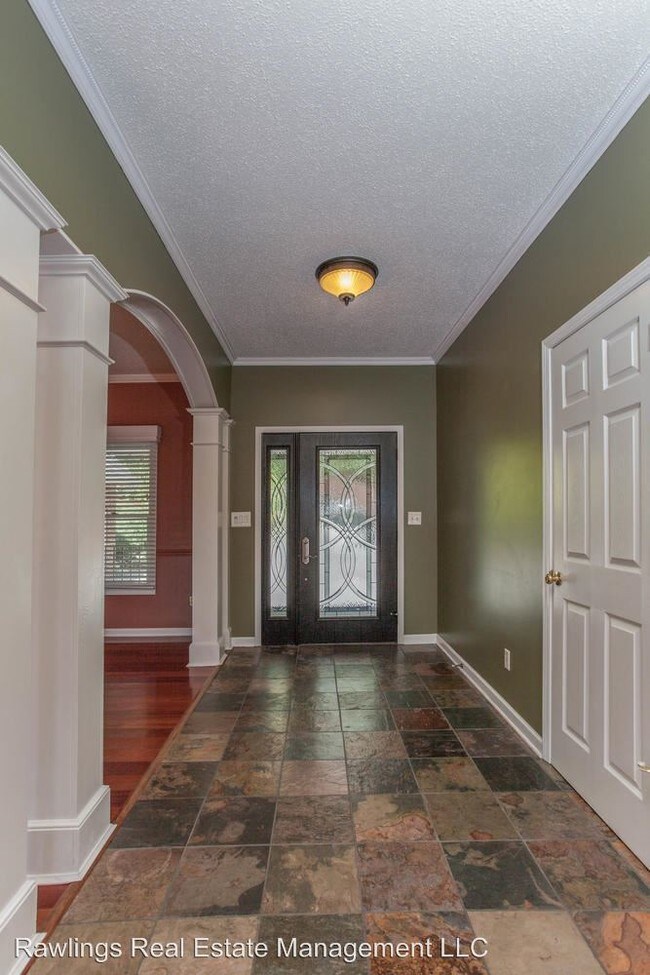 Building Photo - 4 br, 3.5 bath House - 50 Hillcrest Drive