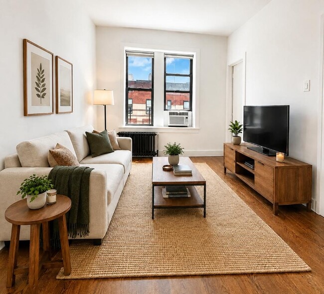 44th Street - 44th Street Apartment