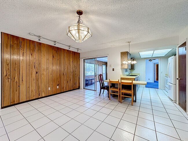 Foto del edificio - 13850 Co Rd 512