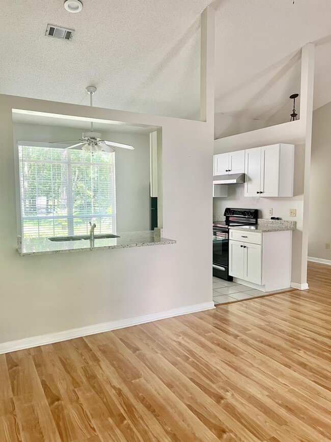 Building Photo - 1163 Green Hill Trce