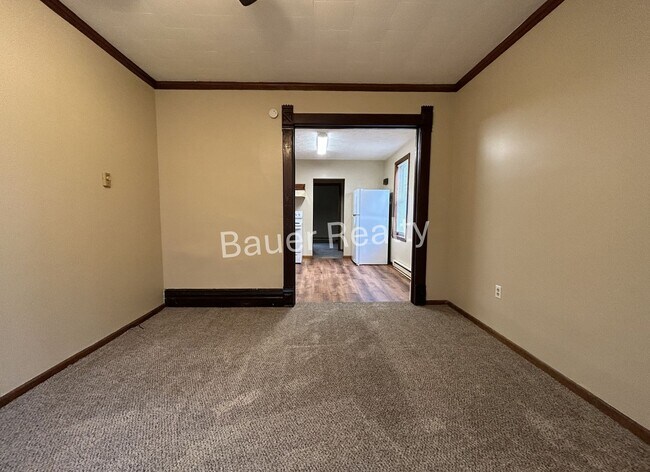 Foto del edificio - 313 Woodland Ave