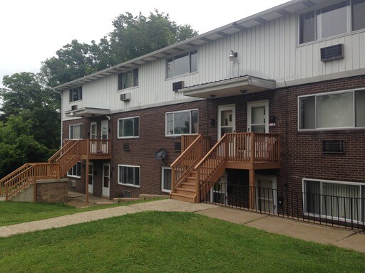 Primary Photo - 321 Terrace Dr
