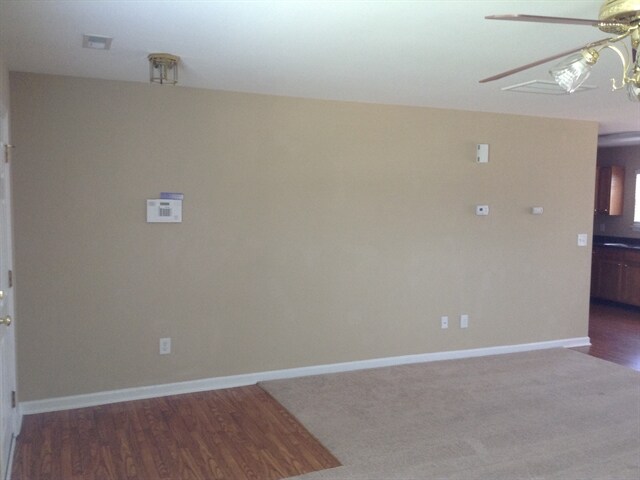 Building Photo - 4500 Wolf Run Dr