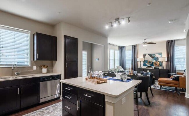 Building Photo - 1 bedroom in Farmers Branch TX 75234