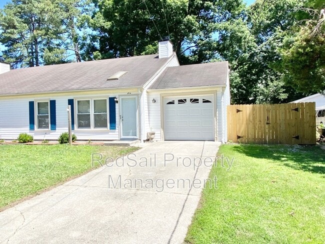 Building Photo - 39 Whites Ln