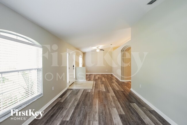 Foto del edificio - 64 Ramblewood Dr