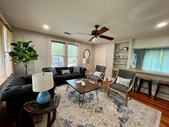 Foto del edificio - 1304 Juliet St