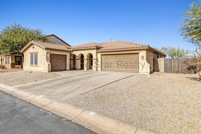 Foto del edificio - 40336 W Marion May Ln