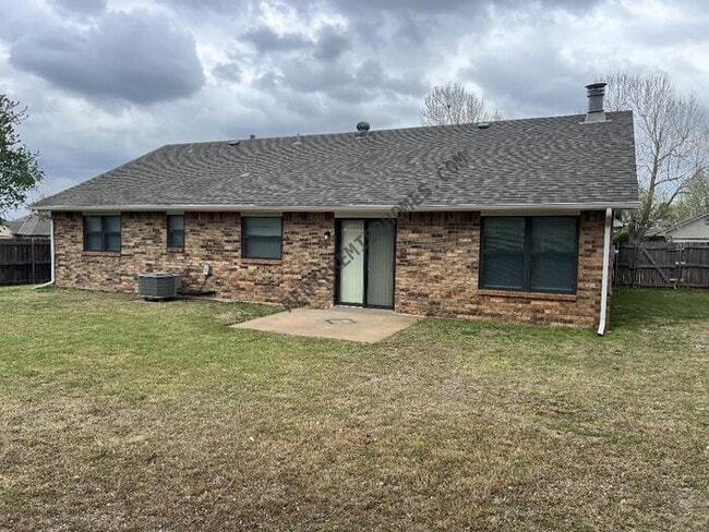 Photo - 8113 Cinnamon Teal Dr House