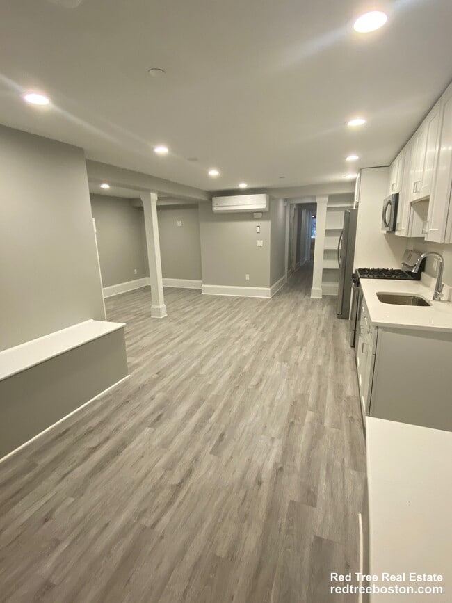 Foto del edificio - 190 Kelton St