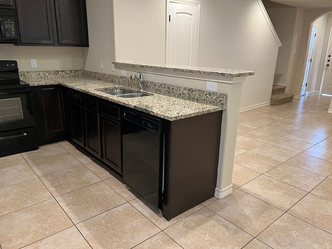 Building Photo - 6015 Karly Way #101, San Antonio, TX. 78244