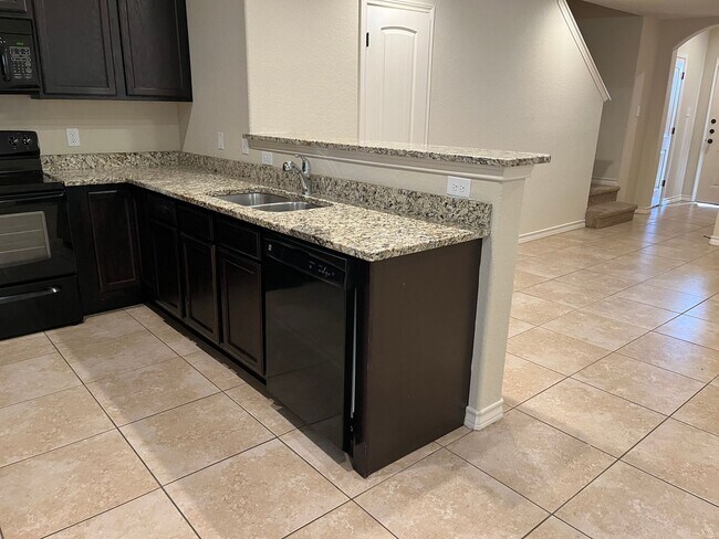 Foto del edificio - 6015 Karly Way #101, San Antonio, TX. 78244