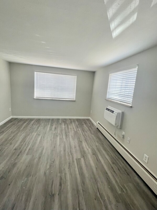 Foto del edificio - 1190 S Allison St