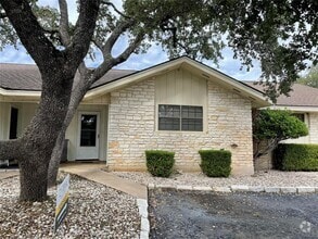 Building Photo - 21013 Highland Lake Dr
