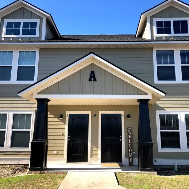 Building Photo - 805 Harmon Heights