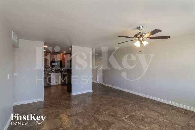 Building Photo - 3301 W Windrose Dr