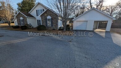 Building Photo - 74 Turnabout Ln