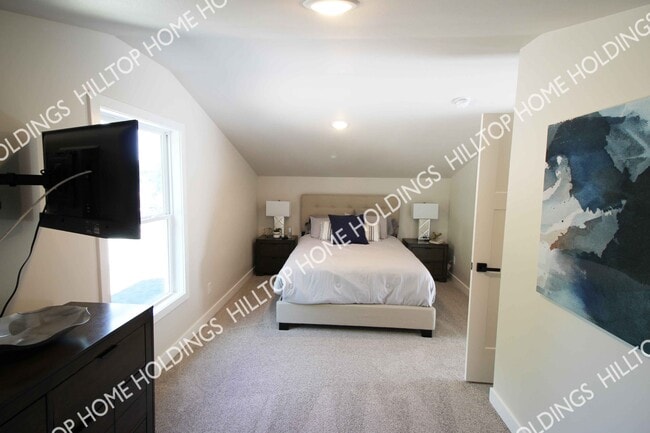 Building Photo - 9 Brookside Rd