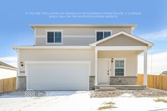 Building Photo - 7204 Dolores Ave