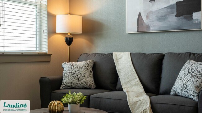 Foto del edificio - 6107 E Riverside Dr