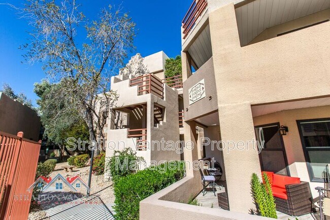 Foto del edificio - 4850 E Desert Cove Ave