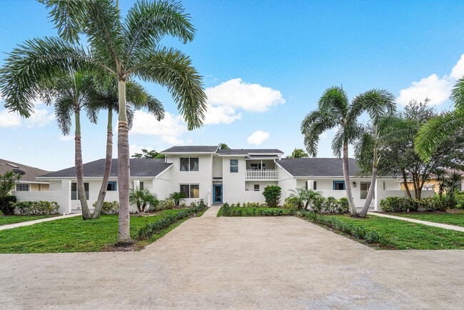 Building Photo - 1303 White Pine Dr