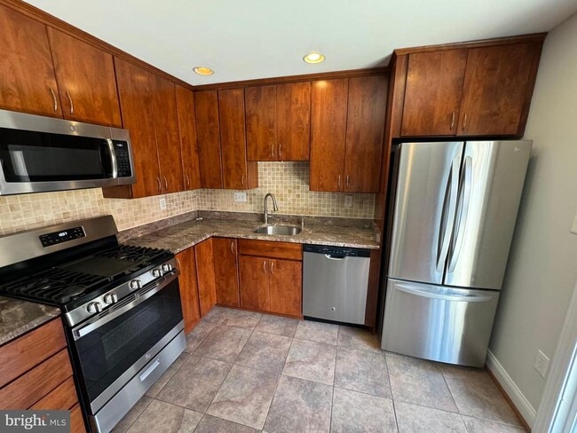 Building Photo - 2712 Carter Farm Ct