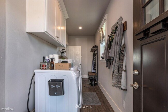 Foto del edificio - 3 br, 2 bath House - 345 Island Ln