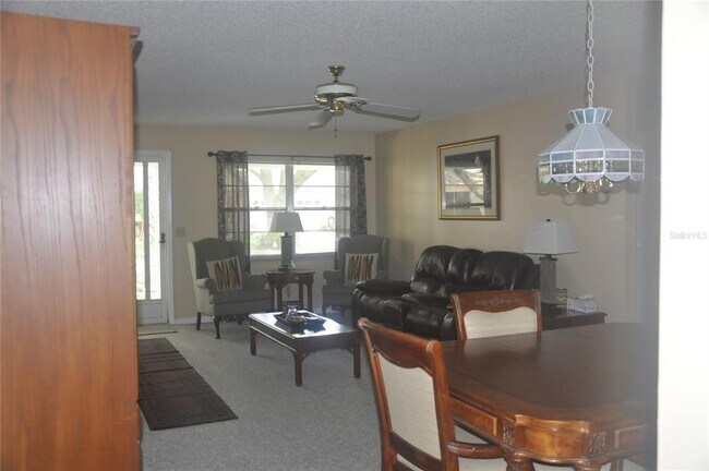 Foto del edificio - 8552 SW 93rd Pl