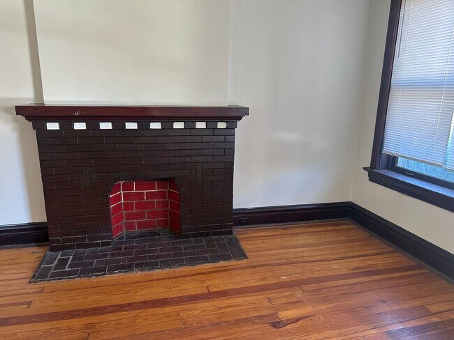 Foto del edificio - 5224 Louisiana Ave