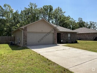 Building Photo - 55 Buena Vis Dr