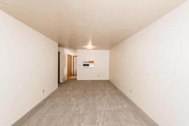 Building Photo - 7 Kircher Dr. Apt. "A"