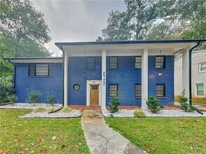 Building Photo - 2722 Hayden Dr