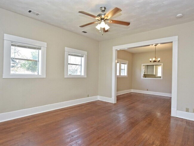 Building Photo - 4215 Avenue D