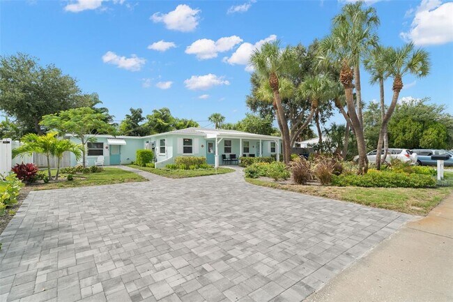 Foto del edificio - 6502 Gulf Winds Dr