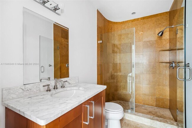 Building Photo - 9499 Collins Ave