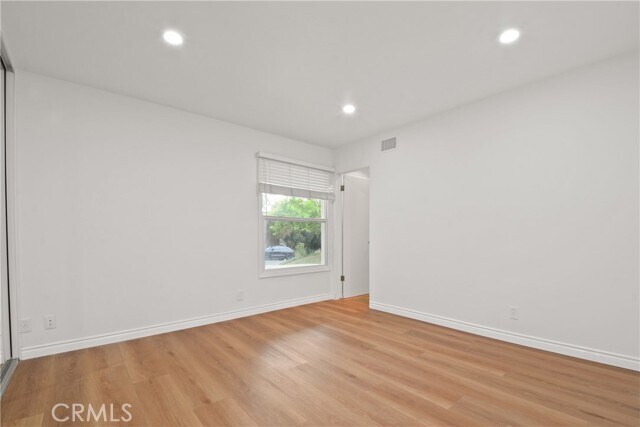 Foto del edificio - 6149 Dalecrest Ave