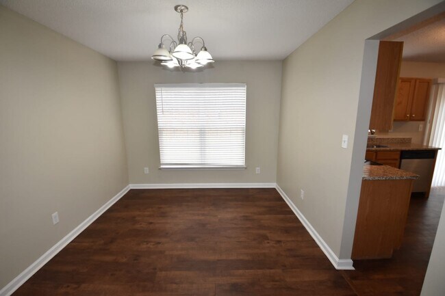 Foto del edificio - 2074 Chapel Creek Rd SW