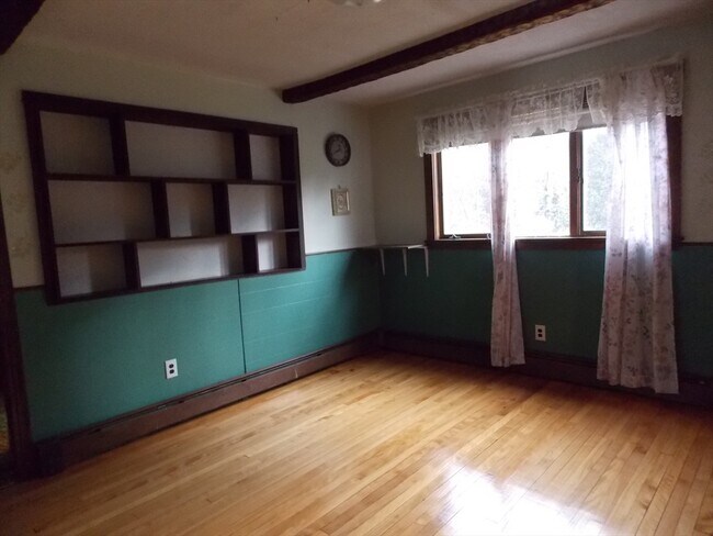 Foto del edificio - 150 Framingham Rd