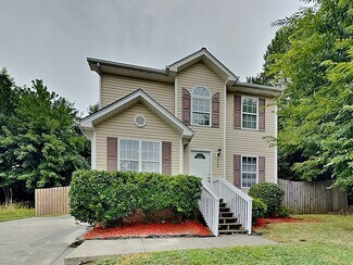 Building Photo - 6227 Dumont Ln