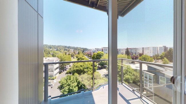 Interior Photo - Milehouse